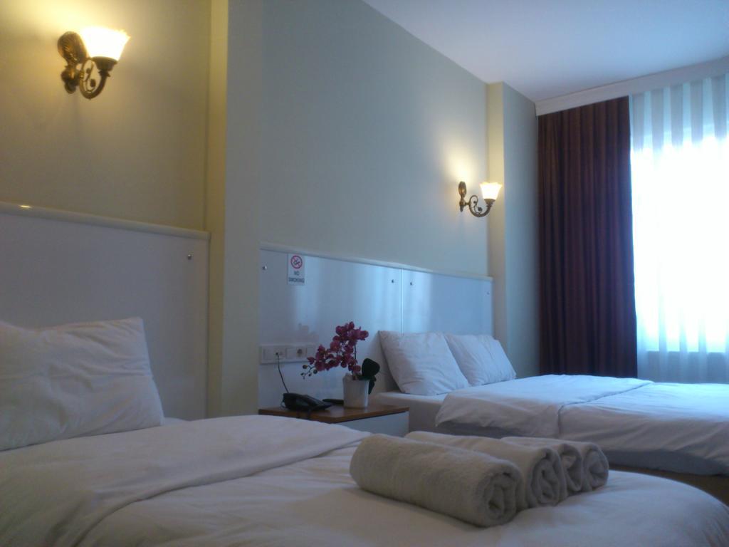 Pera Main Hotel Istanbul Room photo